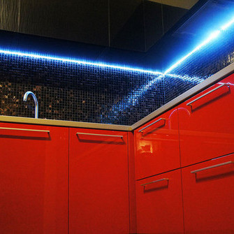  Köögimööbel LED valgustusega   Источник:  www.vs-sisustus.eu  