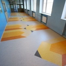 IV korruse põrand pärastAllikas: http://www.lincona.ee/uudised/tallinna-kunstigumnaasium-sai-maineka-arhitekti-disainitud-poranda/