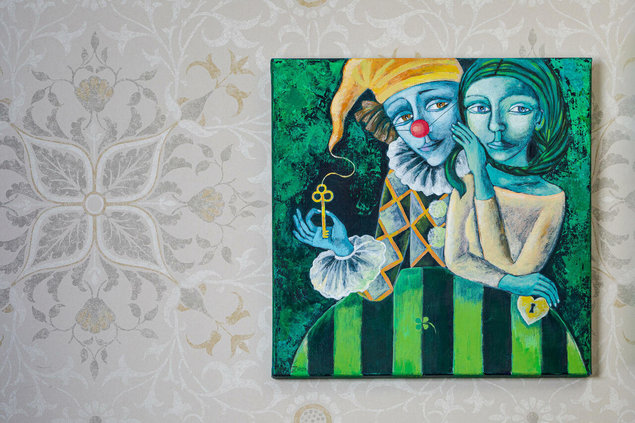 Olga Žulay maal "Kelle käes on mu südame võti?“ naivistlik, illustreeriv teos.