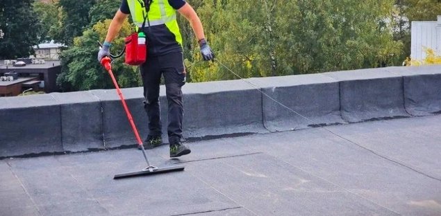 Controlit sobib kasutamiseks erinevat tüüpi lamekatuste ja madala kaldega katuste puhul.