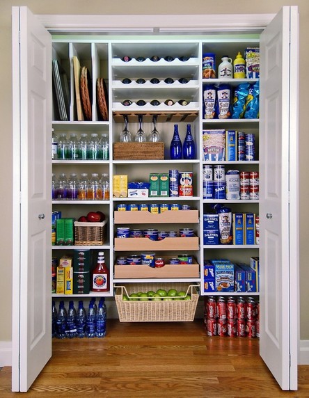 6 | Organized Pantry Allikas: www.architecturendesign.net