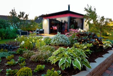 Fotol: Merike ja Erkki Leego Tartust: Kauneim aed.
Foto: Priit Grepp 