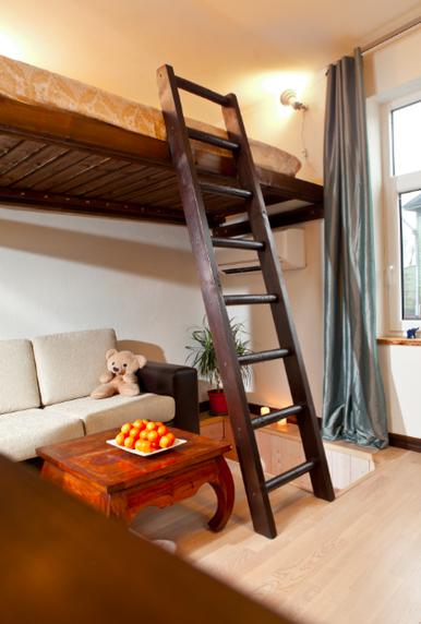 Fotol: Catherine Karu kodu Tartust.
Foto: Priit Grepp 