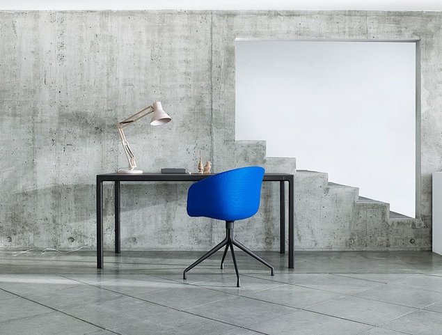 About A Chair AAC20tool Haylt Allikas: elkemoobel.ee