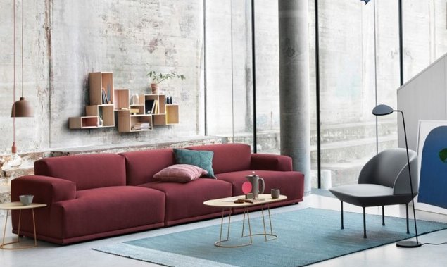 Varjo vaip, Connect diivan, Airy diivanilauad, Oslo tugitool, Stacked riiulid, Leaf põrandalamp – tootja: Muuto Allikas: elkemoobel.ee