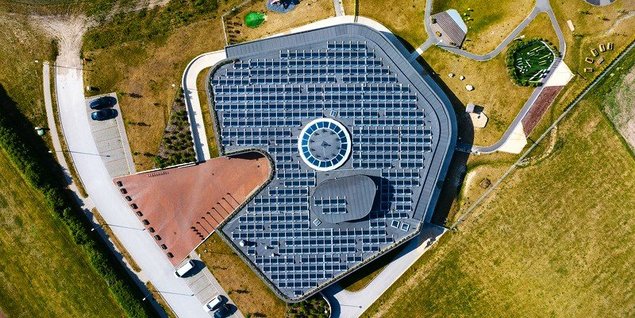 Enne seadmete paigaldamist lamekatusele tasub hinnata katuse üldist seisukorda ja valmisolekut.