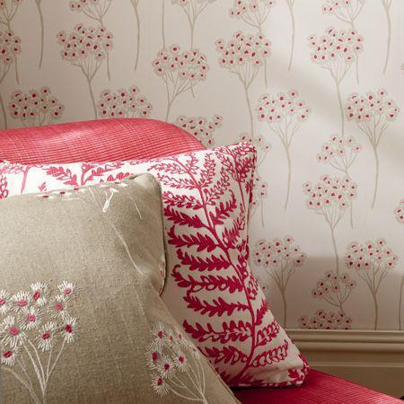 Clarke&Clarke Wild Garden tapeedid ja kangad Allikas: www.facebook.com