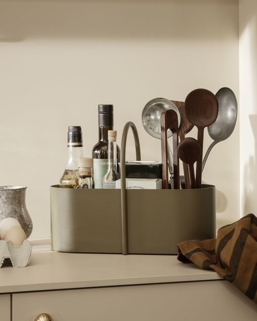 Grib metallist korv. Tootja: ferm LIVING Allikas: elkemoobel.ee