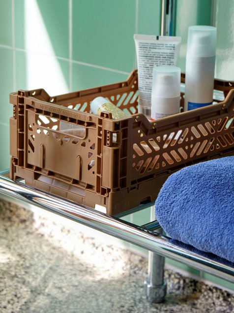 Colour Crate sobib väga hästi ka vannituppa. Tootja HAY Allikas: elkemoobel.ee