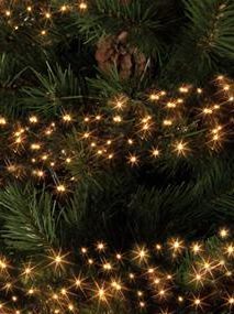 Tihedad ja kobarates väikesed tuled säravad kaugele.