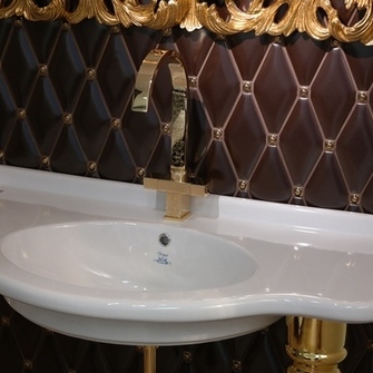 Segisti TWIN vannitoas ROYAL Allikas: www.camelfurniture.eu Segisti TWIN vannitoas ROYAL Allikas: www.camelfurniture.eu