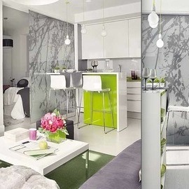   Maitsekas avatud köögilahendus. Magamistuba on peidus klaasist lükandukse taga.    Allikas:  www.momtoob.com  