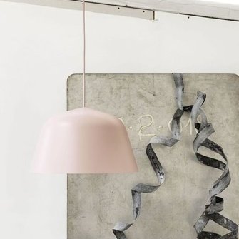  Roosa Ambit valgusti Muutolt   Allikas:  elkemoobel.ee  