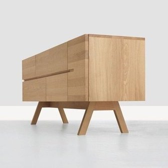  Täispuidust lauad, riiulid, voodid, kummutid jpm Zeitraumilt   Allikas:  elkemoobel.ee  