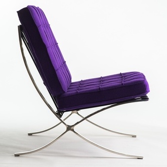   PlushDeco: Mies van der Rohe Barcelona tooli repro  