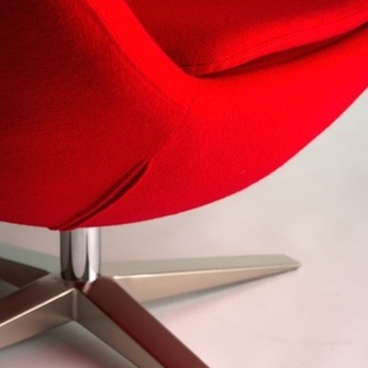   PlushDeco: Arne Jacobseni Egg tooli repro  