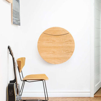 Multifunktsionaalne valgustiga seinalaud RADIUS. Multifunktsionaalne valgustiga seinalaud RADIUS.