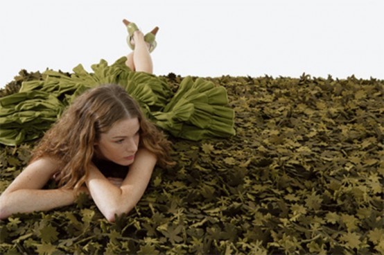 Vaip nagu roheliste lehtede kuhi. Allikas: www.prohandmade.ru