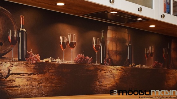 Fotoalumiinium Allikas: www.mooblimasin.ee