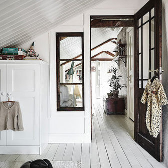 Источник: http://www.myscandinavianhome.com/2016/08/a-swedish-home-with-lovely-details.html