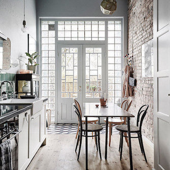 Source: http://www.myscandinavianhome.com/2016/03/a-romantic-swedish-home-with-vintage.html