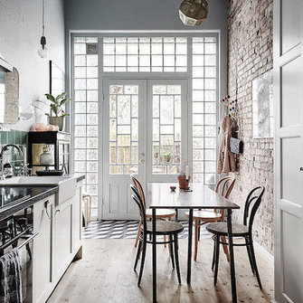 Источник: http://www.myscandinavianhome.com/2016/03/a-romantic-swedish-home-with-vintage.html